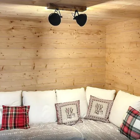 בקתה Contemporary In Mont-noble With Mountain View.