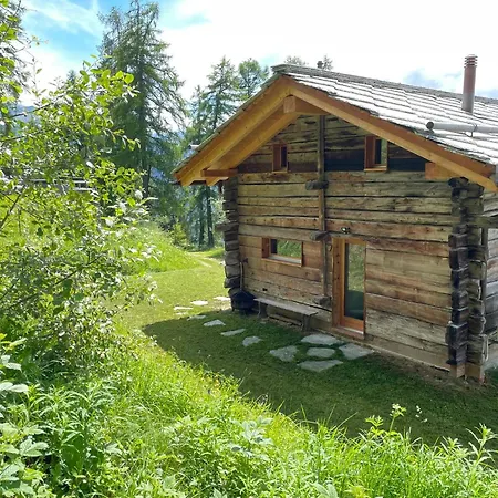 Contemporary In Mont-noble With Mountain View. Alpehytte