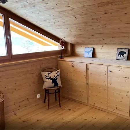 Domek alpejski Contemporary In Mont-noble With Mountain View. Mase