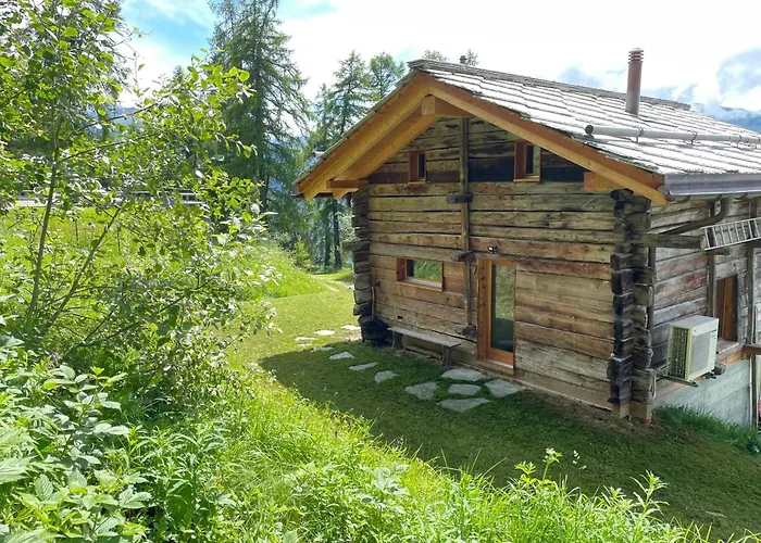 Contemporary In Mont-noble With Mountain View. Horská chata